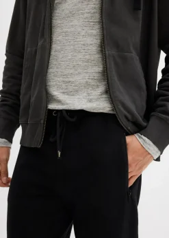 Jogginghose mit praktischen Reißverschlusstaschen aus Bio-Baumwolle|bonprix Discount