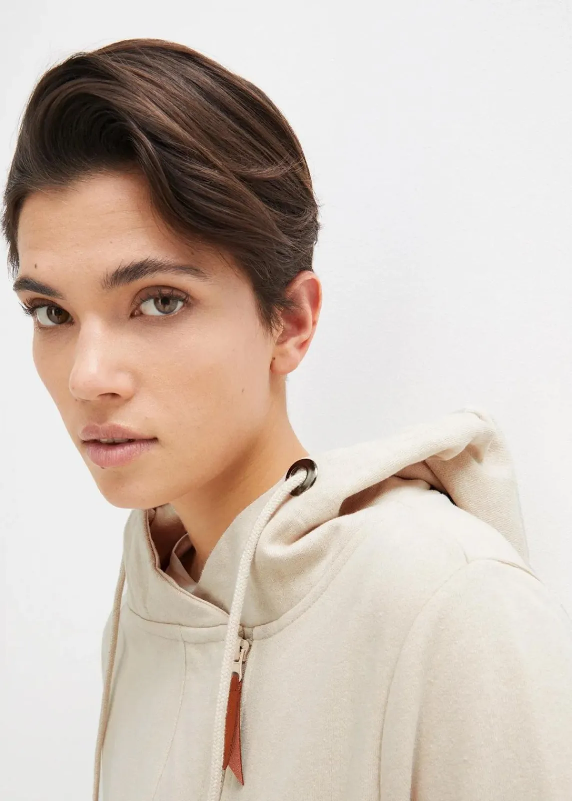 Kapuzen-Sweatjacke|bonprix Discount