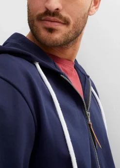 Kapuzen-Sweatjacke mit Lederimitat-Details|bonprix