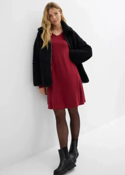 bonprix Bekleidung·Pullover & Strickjacken|Kleider|Kleid aus fließendem Viskose-Mix pflaumenrot