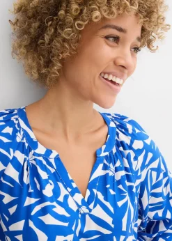 bonprix Kleider|Bekleidung·Pullover & Strickjacken|Kleid aus fließender Viskose arktikblau bedruckt