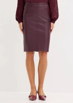 bonprix Bekleidung·Sportbekleidung|Röcke|Knielanger Lederimitat-Rock mit figurbetonter Passform weinrot