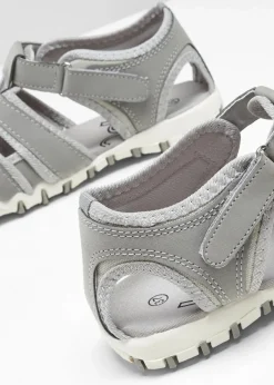 Komfort-Trekkingsandalen mit Profilsohle|bonprix Outlet