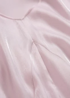 Kurzarmbluse aus glänzendem Satin|bonprix Best