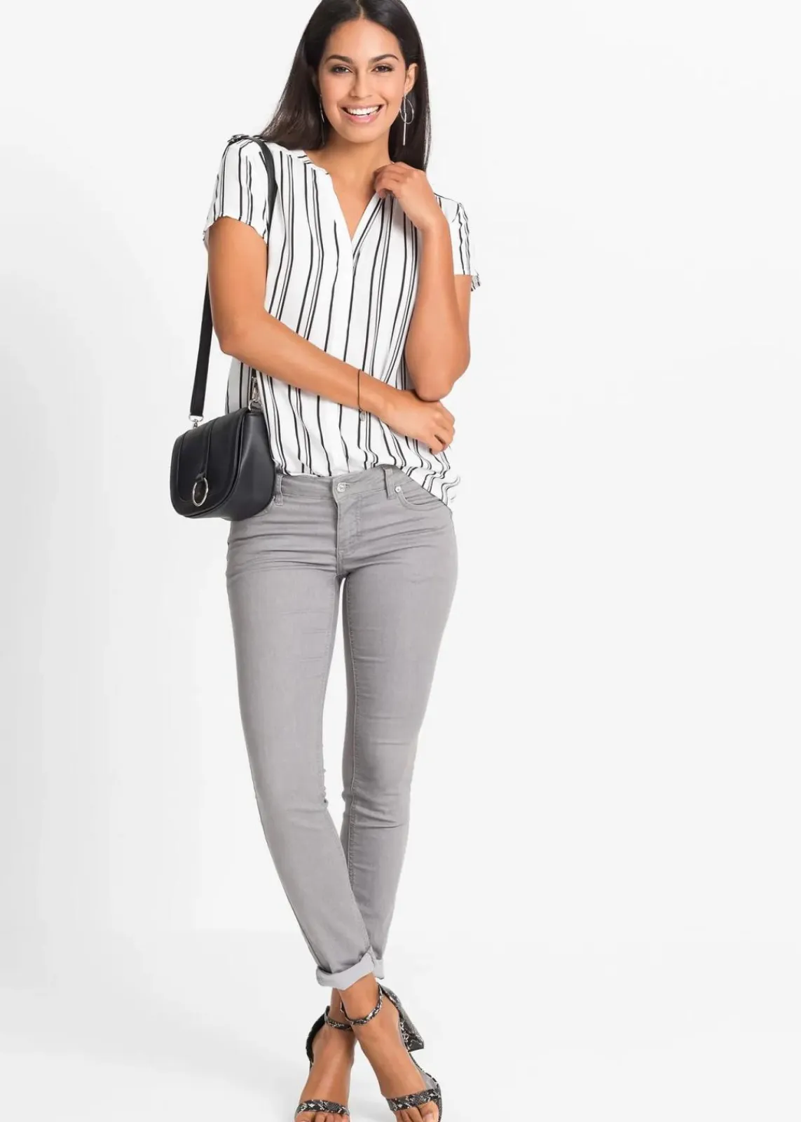 Kurzarmbluse aus reiner Viskose|bonprix Discount