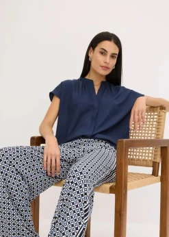 Kurzarmbluse mit verdeckter Knopfleiste|bonprix Online