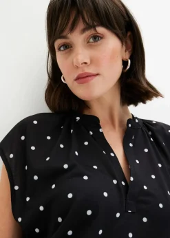 bonprix Nachhaltigere Materialien|Shirts & Tops|Kurzarmshirt mit Henley-Ausschnitt aus Viskosemix schwarz/weiß gepunktet