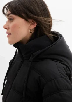 bonprix Bekleidung·Hosen|Nachhaltigere Materialien|Kurze Steppjacke schwarz