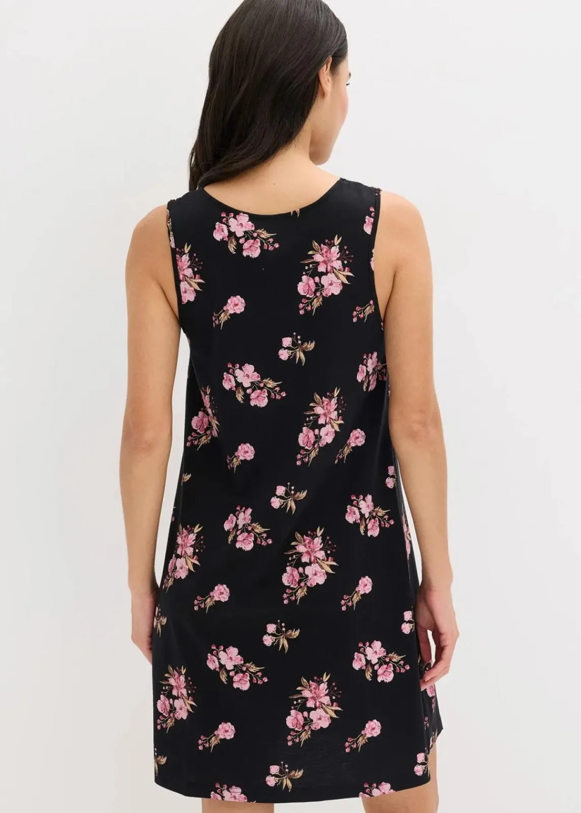 Kurzes Nachthemd aus softem Viskose-Mix|bonprix Hot