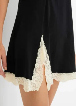 Kurzes Nachthemd mit zarter Spitze|bonprix New