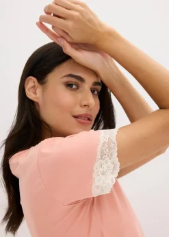 Kurzes Nachthemd mit zarter Spitze|bonprix Clearance