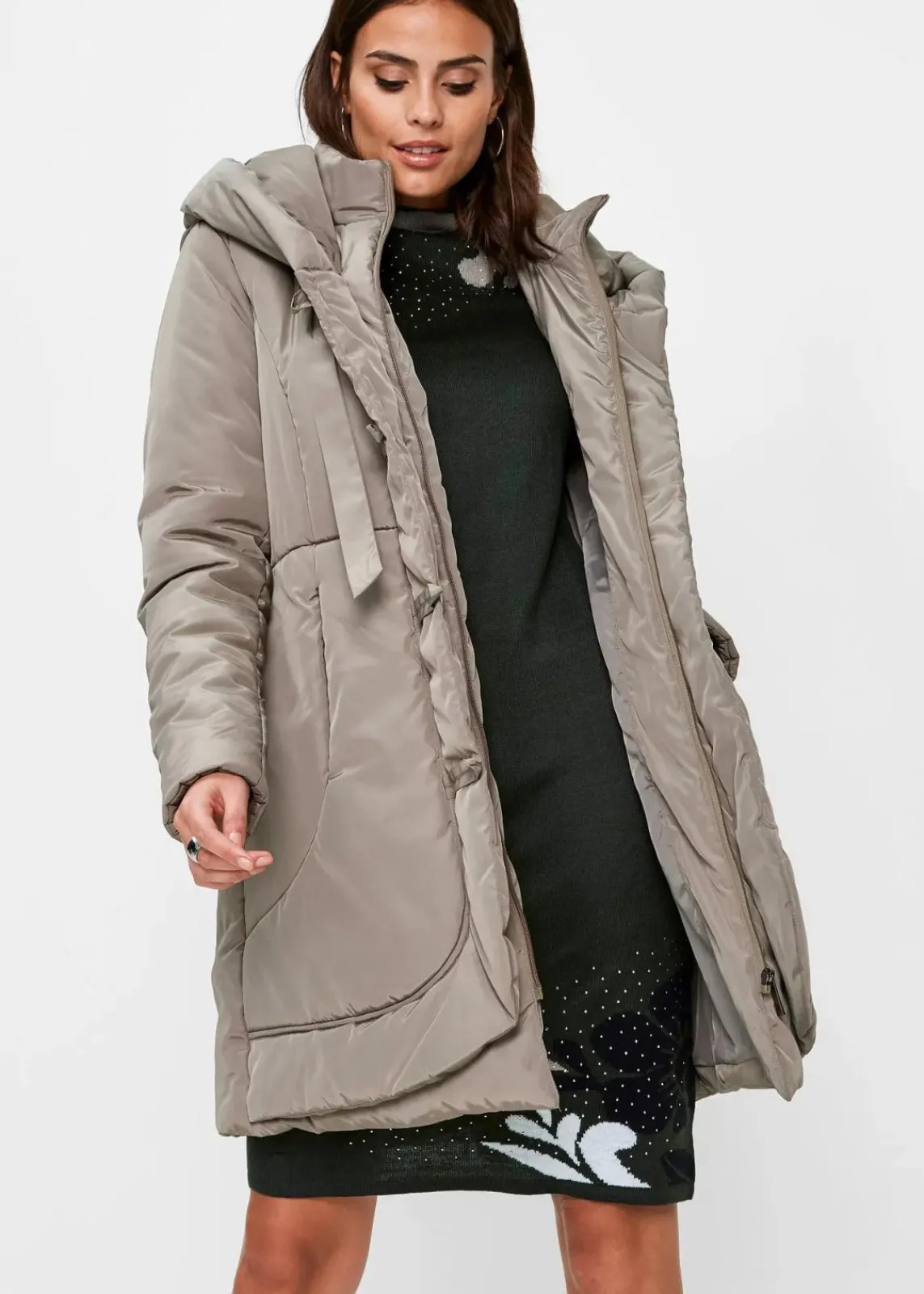 bonprix Jacken & Mäntel|Kurz-Steppmantel taupe