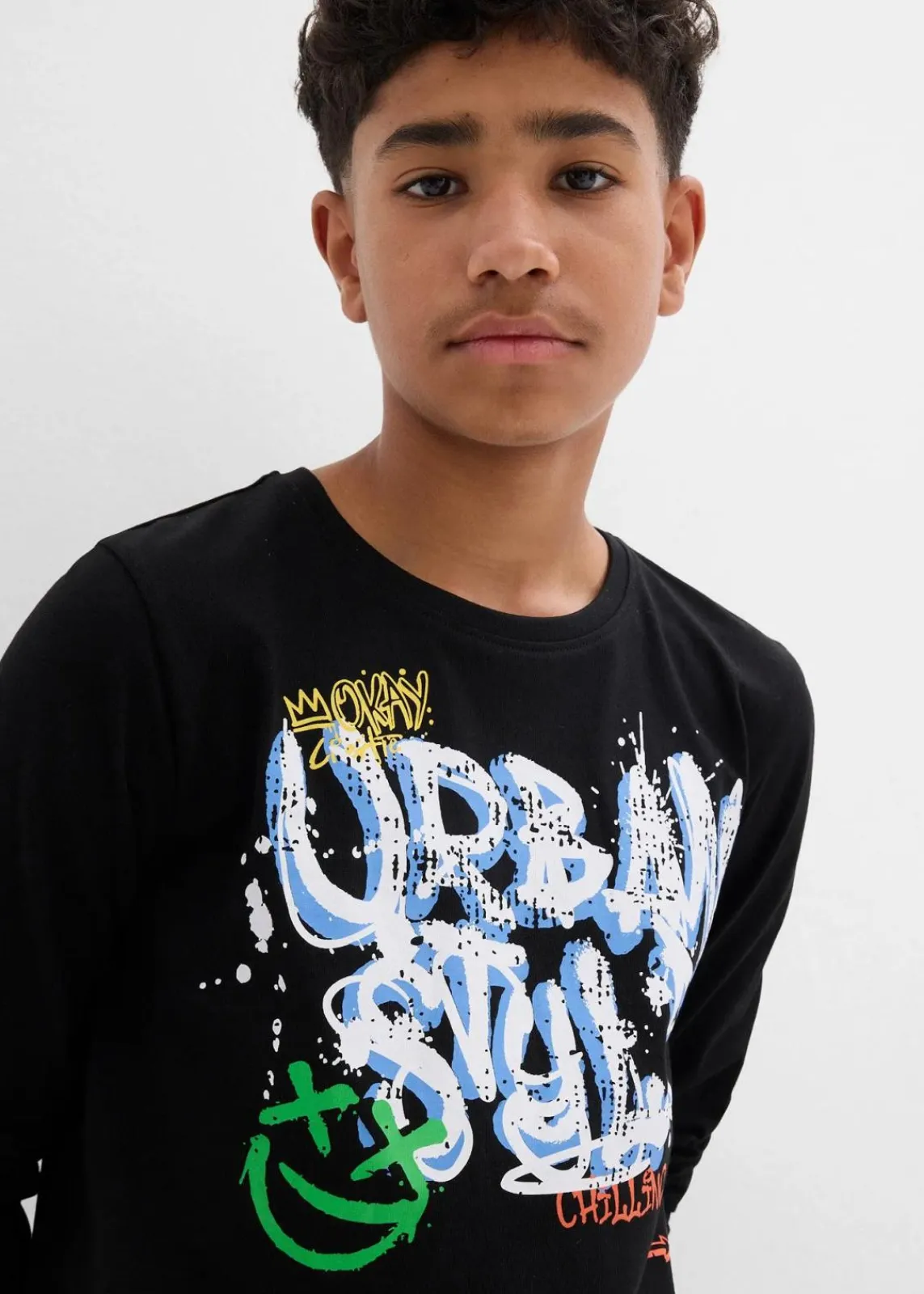 bonprix Jungen 9-16 Jahre·Shirts|Jungen 2-8 Jahre·Nachhaltigere Materialien|Langarmshirt aus reiner Bio-Baumwolle schwarz graphisch bedruckt