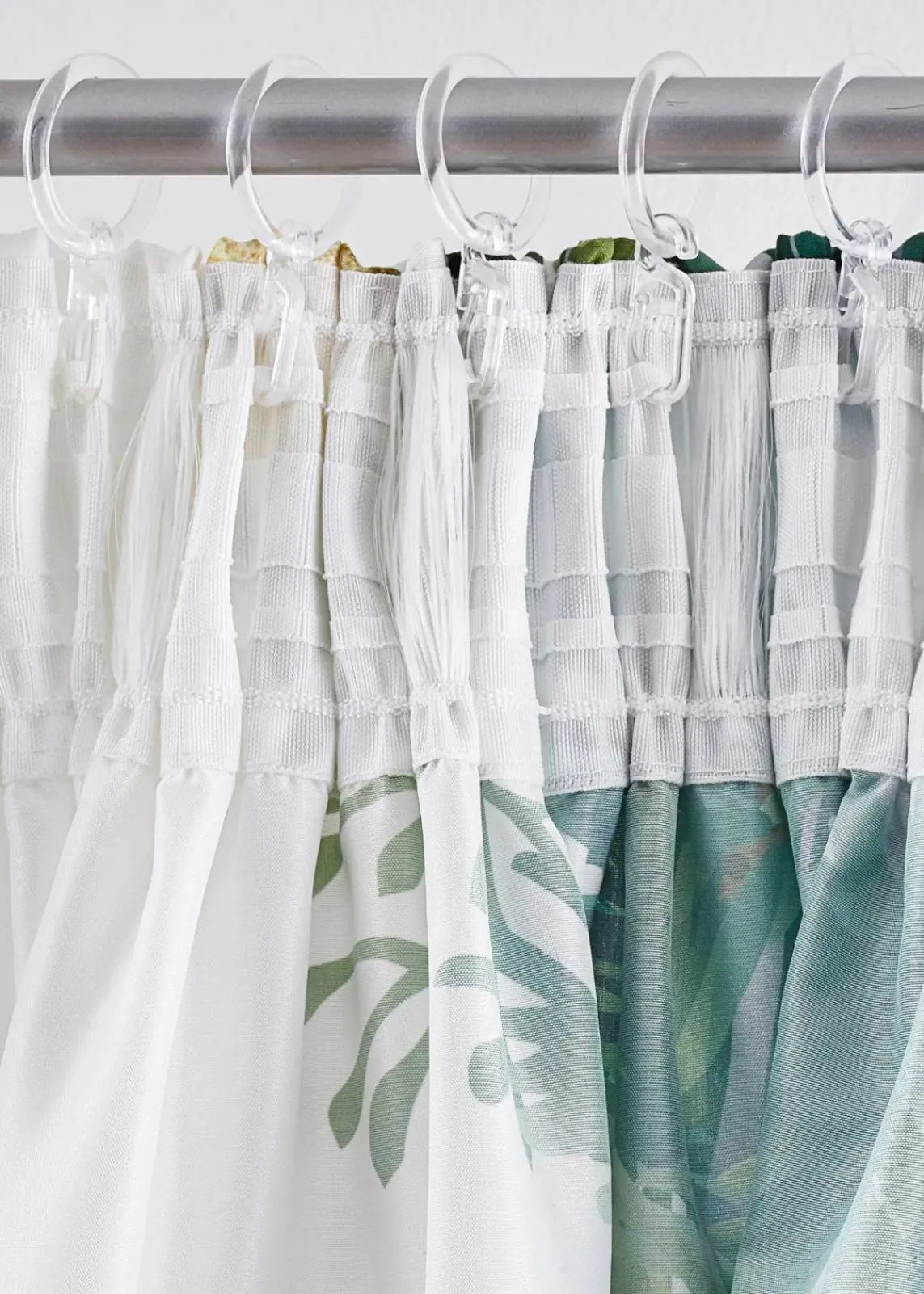 bonprix Vorhänge|Weihnachtsdeko & -Textilien·Gardinen|LED Vorhang mit weihnachtlichem Druck (1er Pack) weiss/bunt