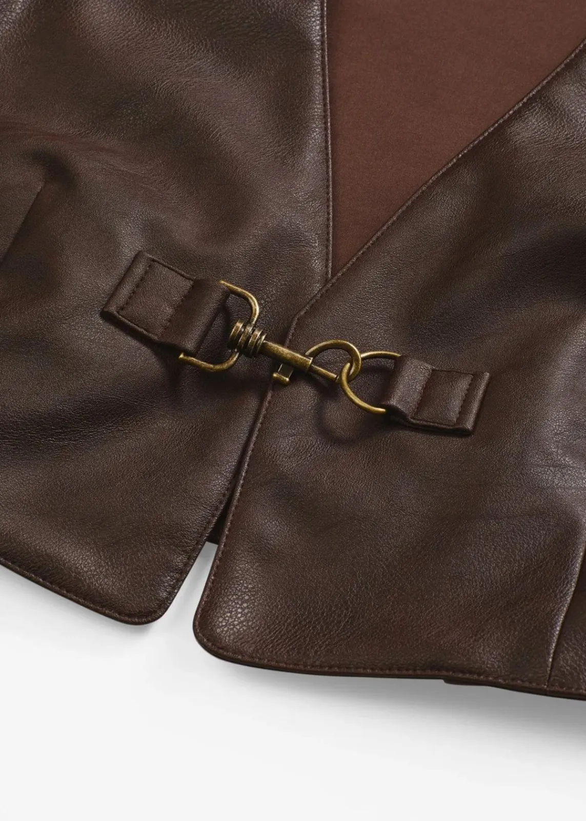 Lederimitat-Weste im Used-Look|bonprix Outlet