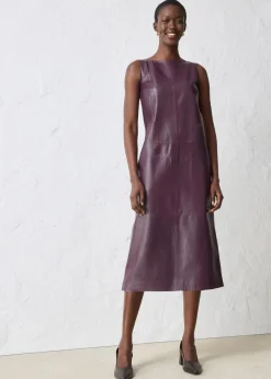 bonprix Kleider|Bekleidung·Pullover & Strickjacken|Lederkleid aus Lammnappa weinrot