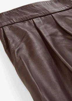 bonprix Bekleidung·Kleider|Premium|Leder-Shorts aus Lammnappa terrabraun