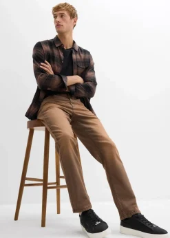 Leichte Classic Fit Stretch-Jeans mit Komfortbund und Vintage Waschung|bonprix Hot