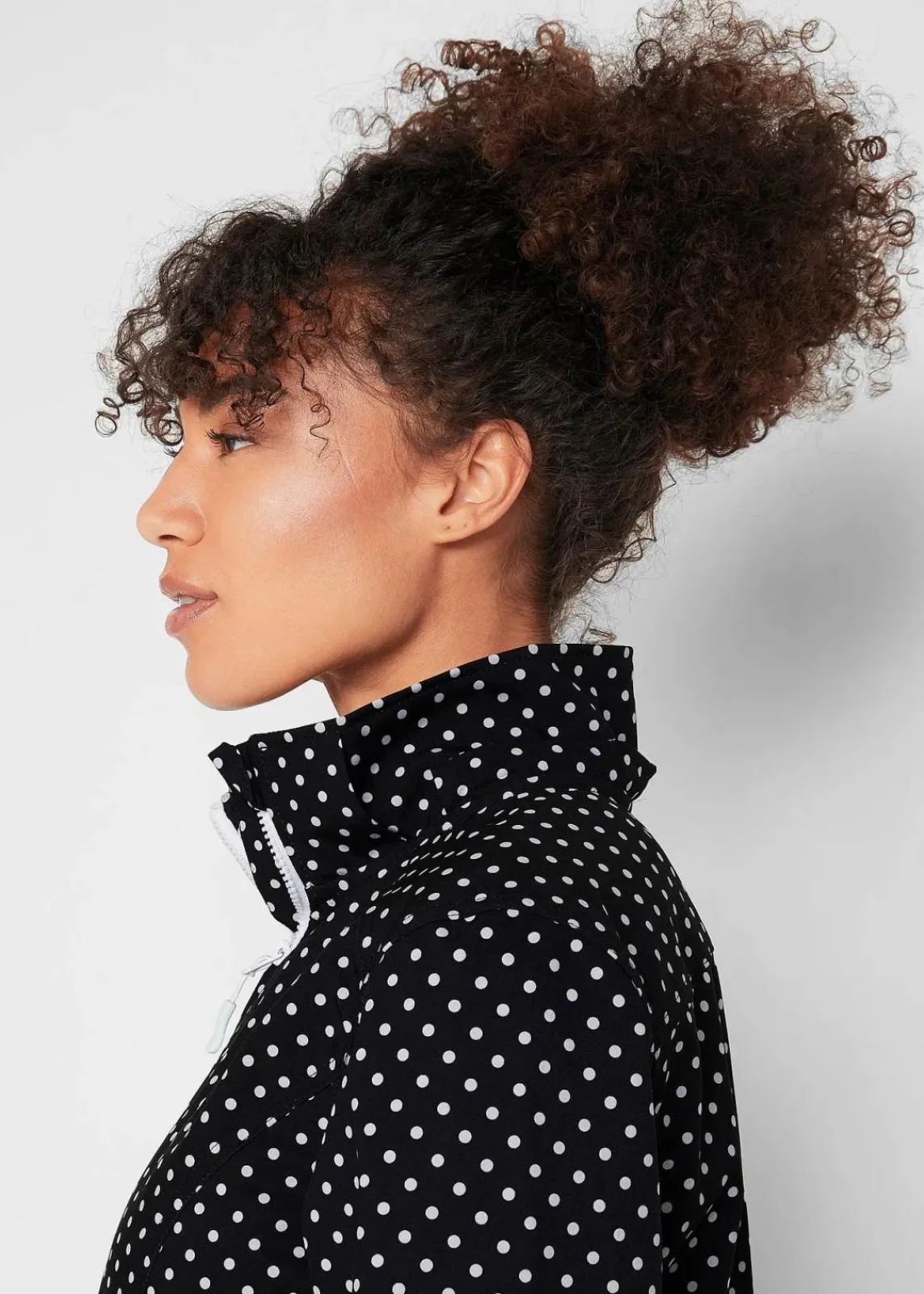 Leichte, wasserabweisende Softshell-Langjacke|bonprix Clearance