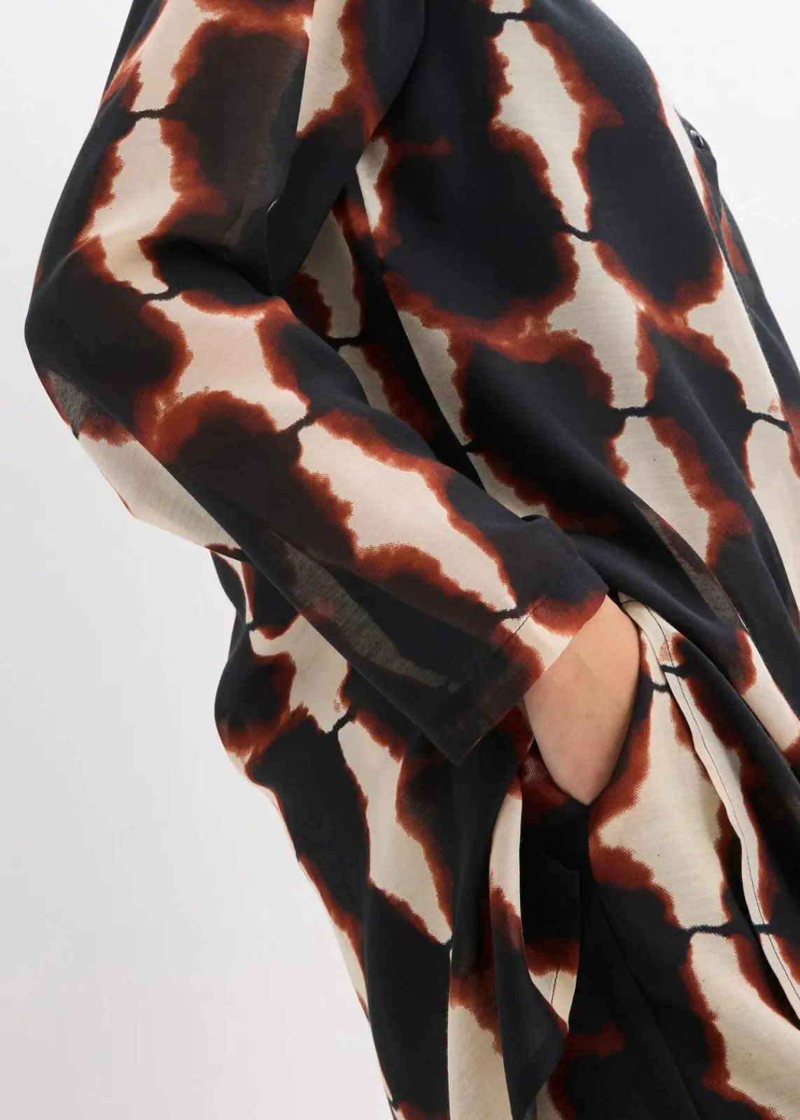 bonprix Zweiteiler & Sets|Blusen & Tuniken|Longbluse mit Batik-Print schwarz/beige bedruckt