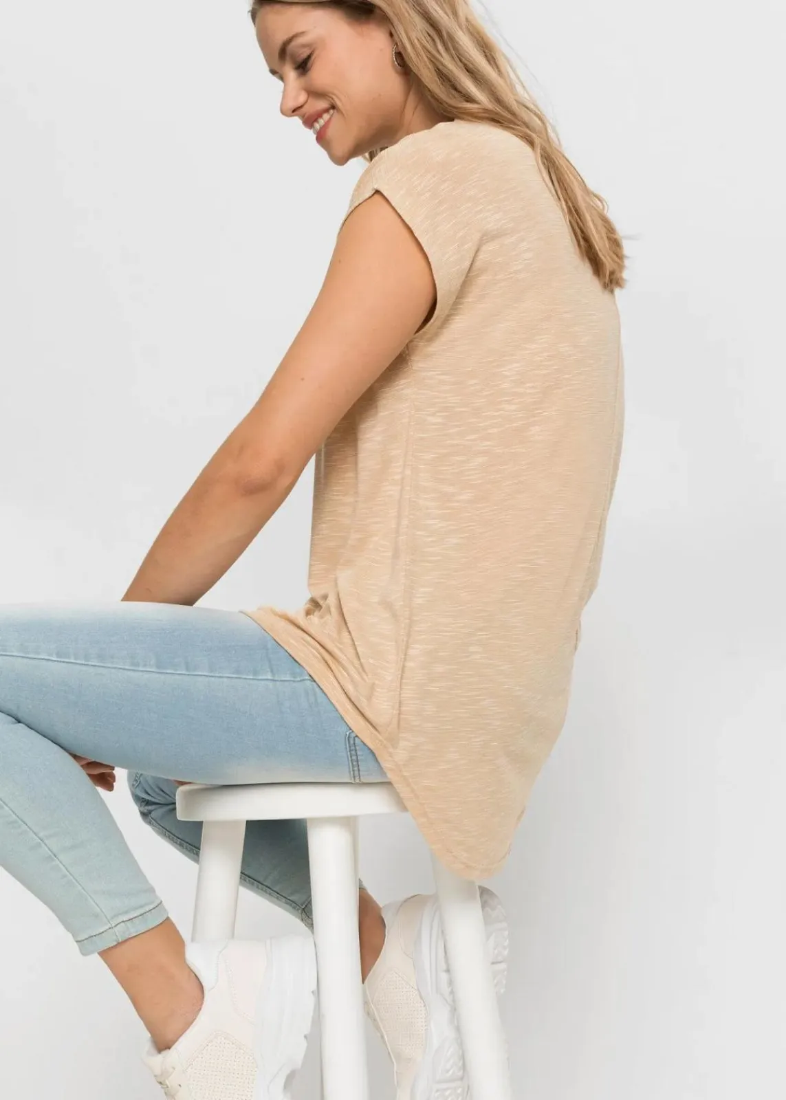 bonprix Shirts & Tops|Longshirt aus Viskose-Mix beige meliert