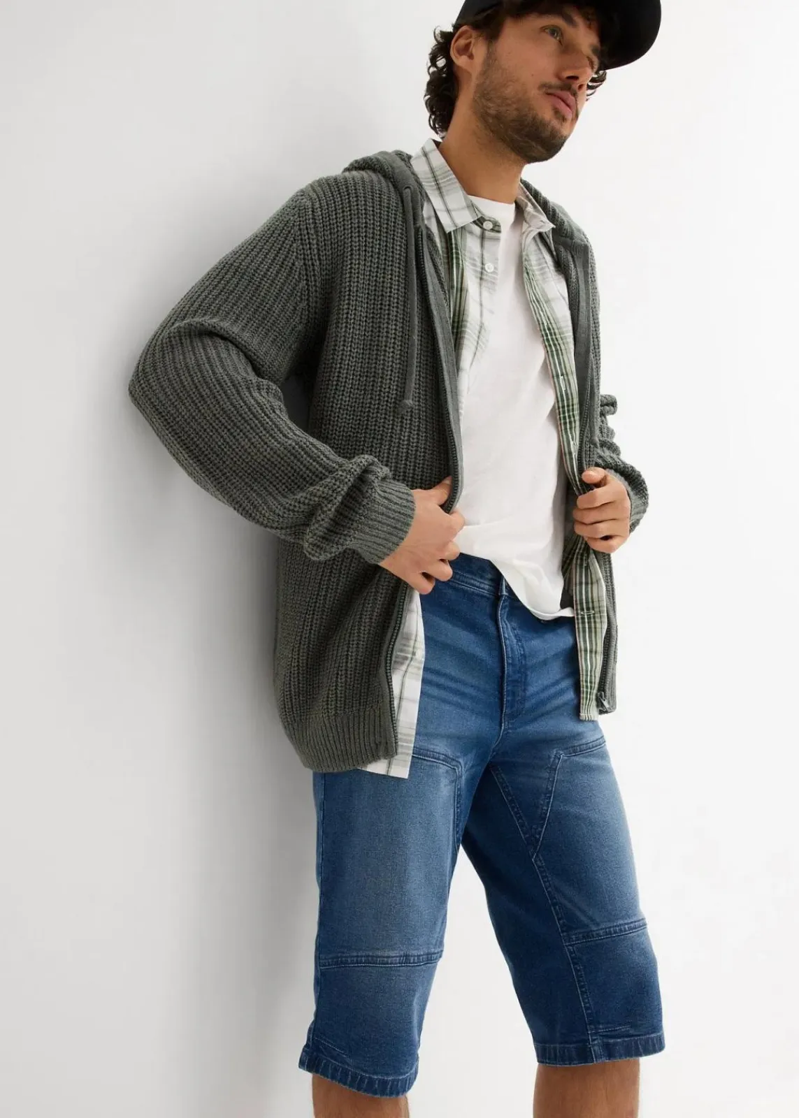 bonprix Jeans|Shorts|Long-Stretch-Jeans-Bermuda, Regular Fit mittelblau denim