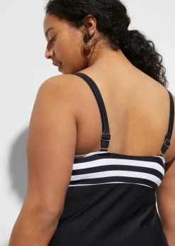 bonprix Nachhaltigere Materialien|Bedeckende Bademode|Long-Tankini (2-tlg. Set) mit Highwaist-Bikinihose schwarz/weiß
