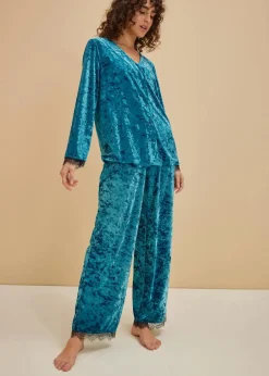 Loungewear Hausanzug aus schimmerndem Samt|bonprix Best