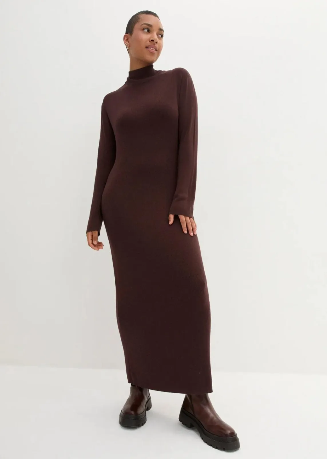 bonprix Bekleidung·Umstandsmode|Bekleidung·Pullover & Strickjacken|Maxi-Feinstrickkleid aus fließendem Viskose-Mix terrabraun