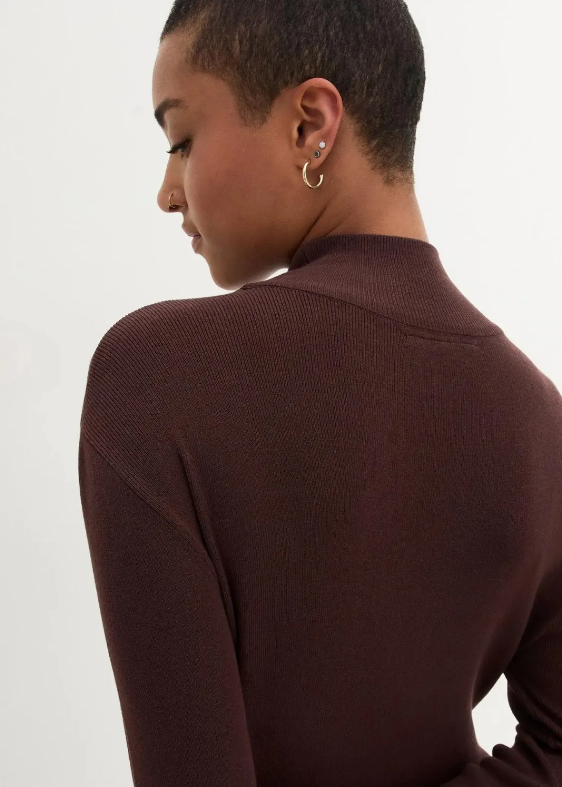 bonprix Bekleidung·Umstandsmode|Bekleidung·Pullover & Strickjacken|Maxi-Feinstrickkleid aus fließendem Viskose-Mix terrabraun