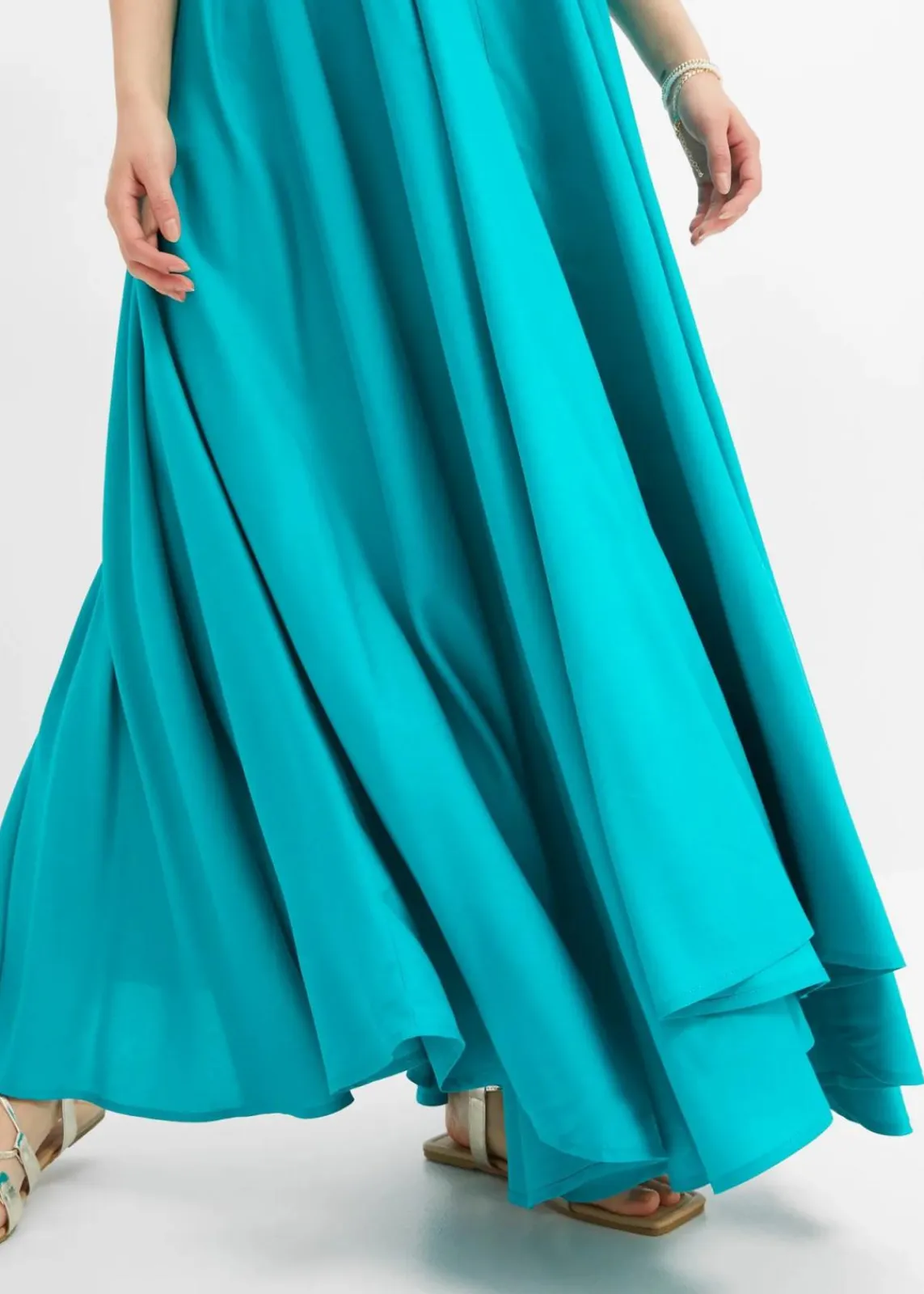 bonprix Bekleidung·Pullover & Strickjacken|Kleider|Maxikleid aus feiner Viskose smaragd