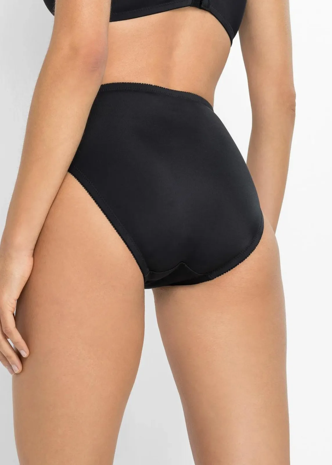 bonprix Nachhaltigere Materialien|Höschen|Maxislip mit zarter Spitze (2er Pack) schwarz+schwarz