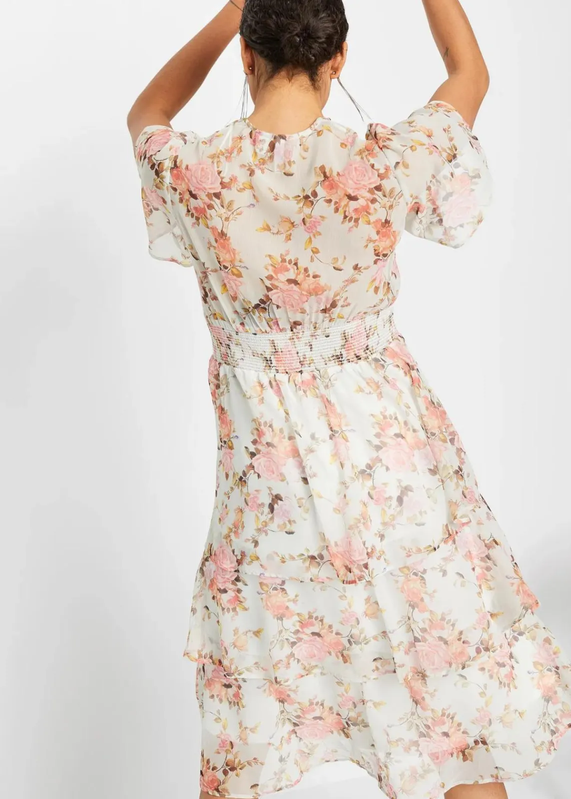 bonprix Kleider|Midikleid weiß geblümt