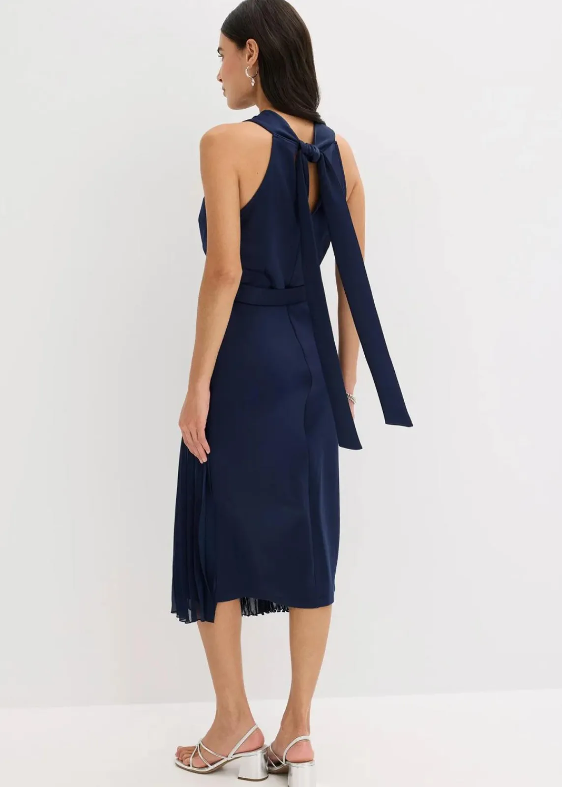 Midikleid in Wickel-Optik mit Plissee-Einsatz|bonprix Best