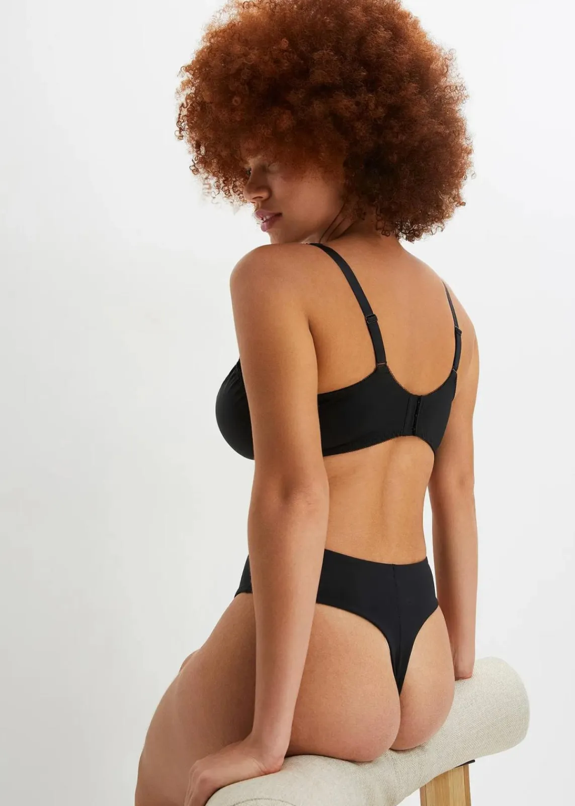 bonprix Große Cups D-H|Bhs|Minimizer-BH mit gepolsterten Trägern schwarz/kreidebeige