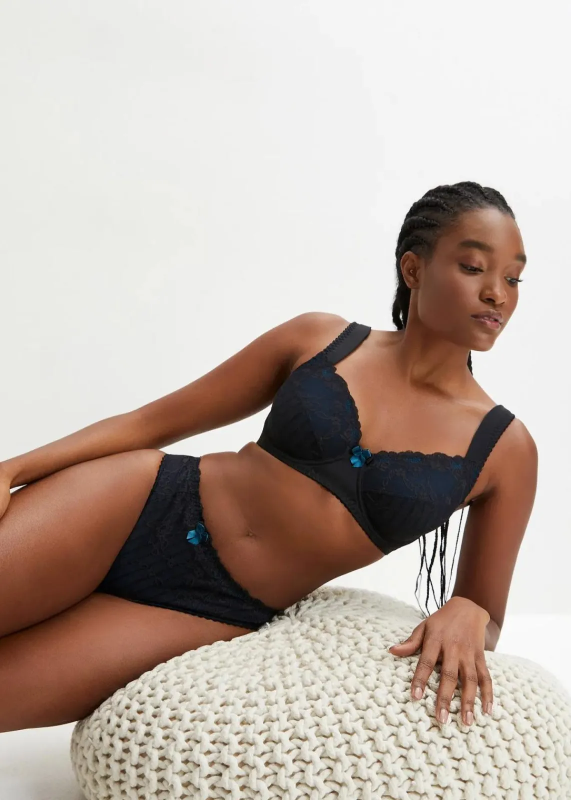 Minimizer-BH mit gepolsterten Trägern|bonprix Clearance