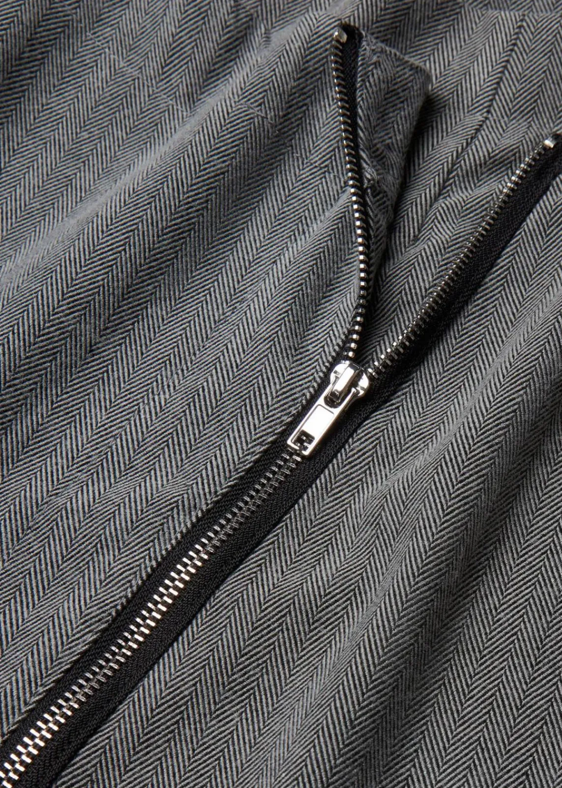 bonprix Bekleidung·Sportbekleidung|Nachhaltigere Materialien|Minirock in Wickeloptik grau