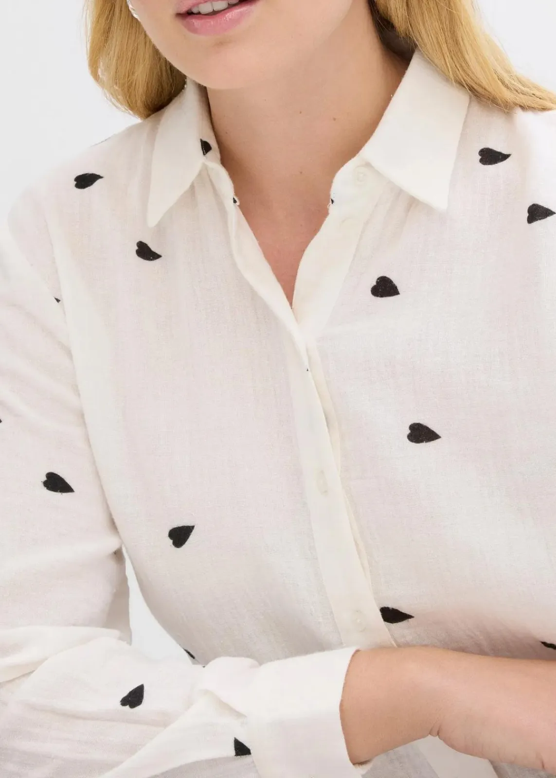 Musselin-Bluse mit Herzen|bonprix Clearance