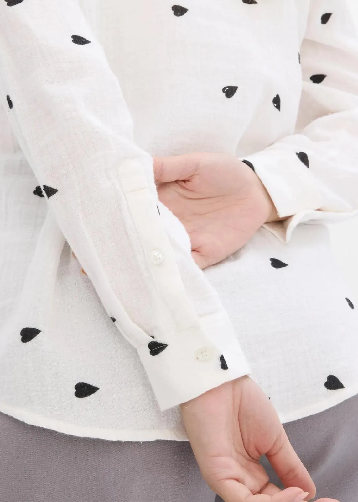 Musselin-Bluse mit Herzen|bonprix Clearance