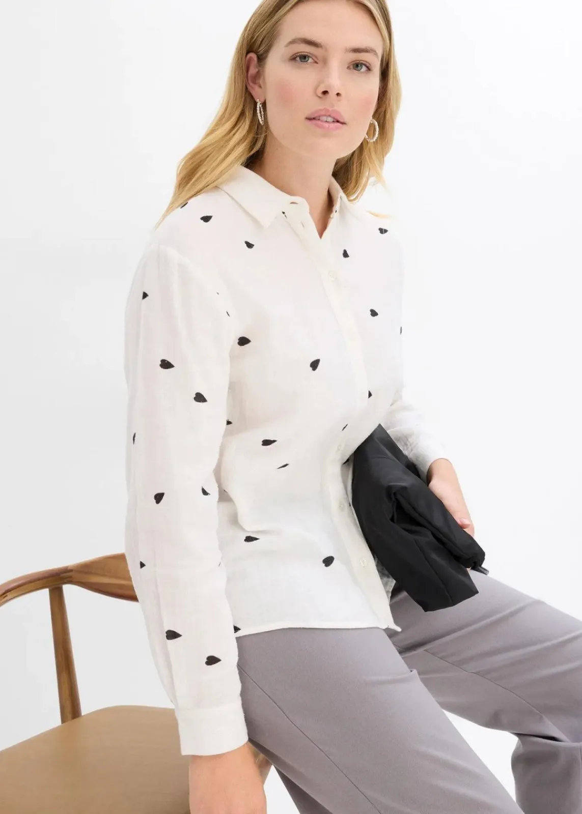 Musselin-Bluse mit Herzen|bonprix Clearance