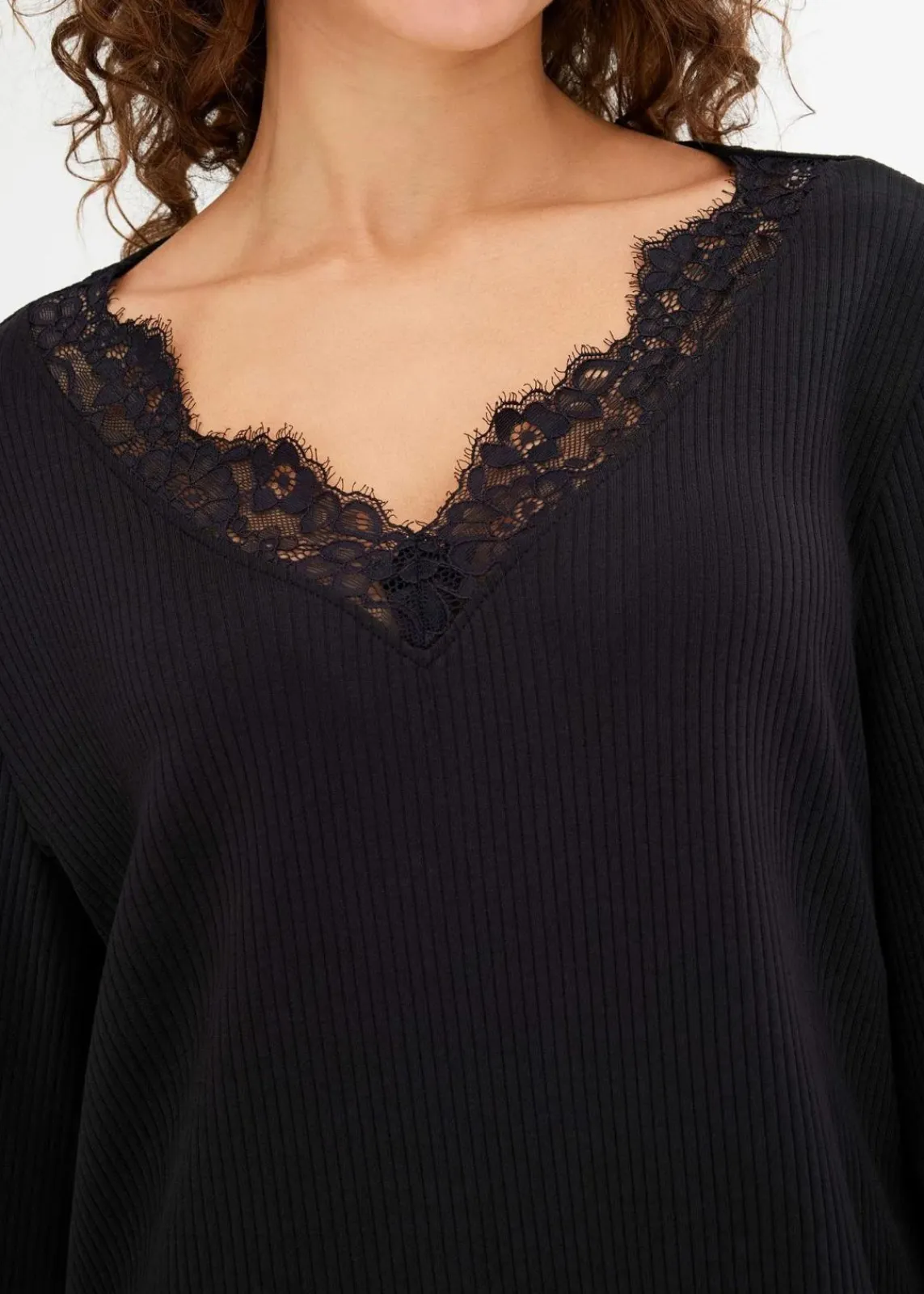 bonprix Wäsche·Nachtwäsche|Nachtwäsche|Nachthemd aus Rippe mit Spitze schwarz