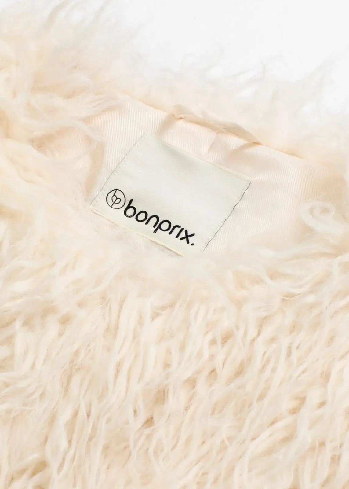 bonprix Bekleidung·Hosen|Jacken & Mäntel|Oversize Fellimitat-Jacke perlweiß