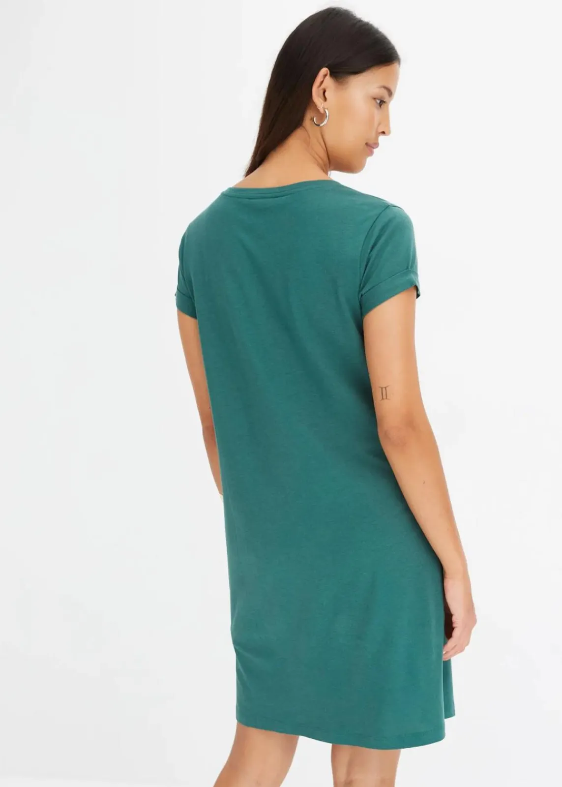 bonprix Kleider|Nachhaltigere Materialien|Oversize Shirtkleid mattgrün