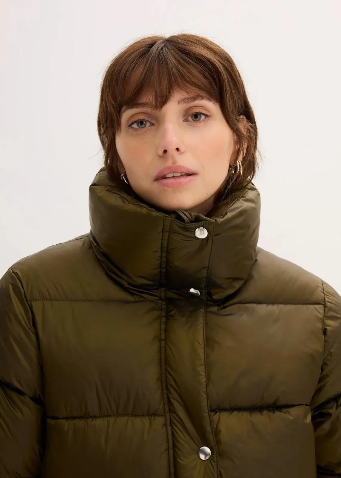 bonprix Bekleidung·Hosen|Jacken & Mäntel|Oversize Steppjacke erdoliv