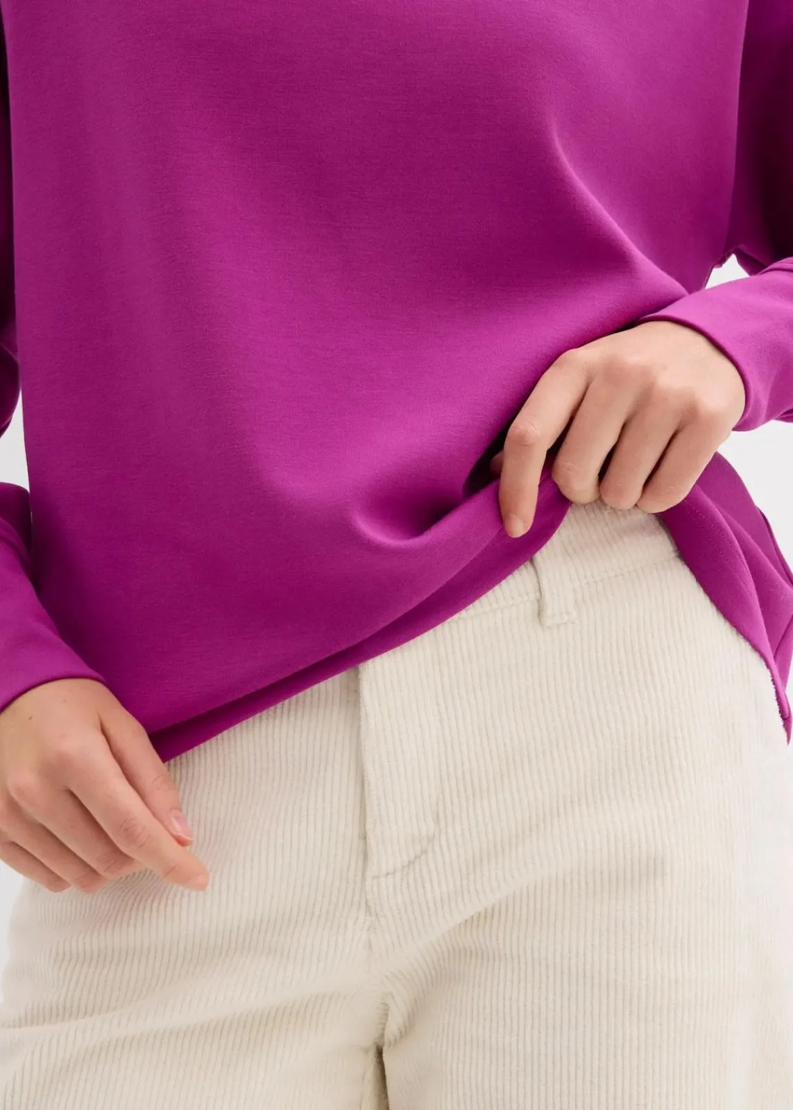 bonprix Sweat|Basics|Oversize Sweatshirt aus weichem Scuba dunkelfuchsia