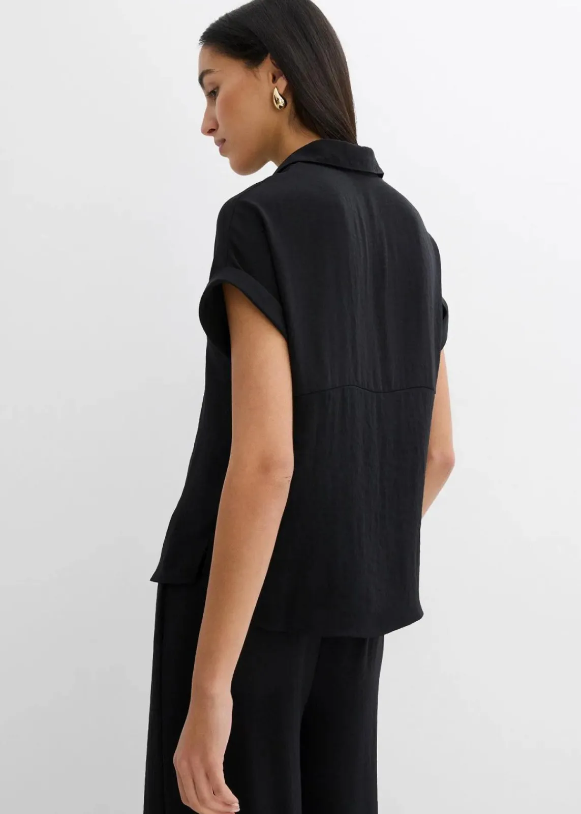 bonprix Zweiteiler & Sets|Blusen & Tuniken|Oversized Bluse aus strukturiertem Crêpe schwarz