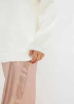 Oversize-Pullover mit tiefem Rückenausschnitt|bonprix Discount