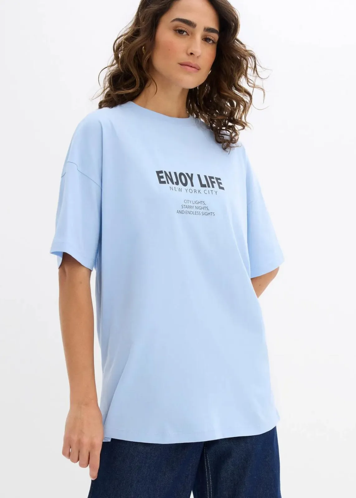 bonprix Shirts & Tops|Nachhaltigere Materialien|Oversize-Shirt aus reiner Bio-Baumwolle hellblau bedruckt