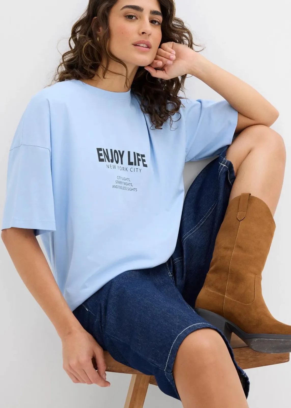 bonprix Shirts & Tops|Nachhaltigere Materialien|Oversize-Shirt aus reiner Bio-Baumwolle hellblau bedruckt