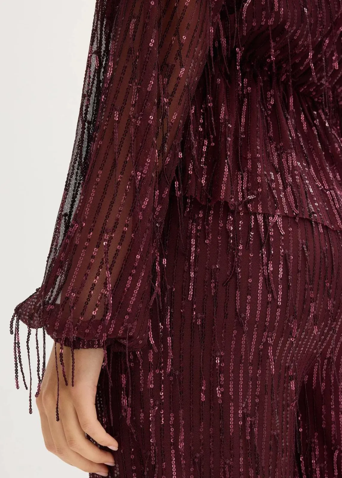 bonprix Blusen & Tuniken|Bekleidung·Jacken & Mäntel|Pailletten-Bluse mit Fransen weinrot